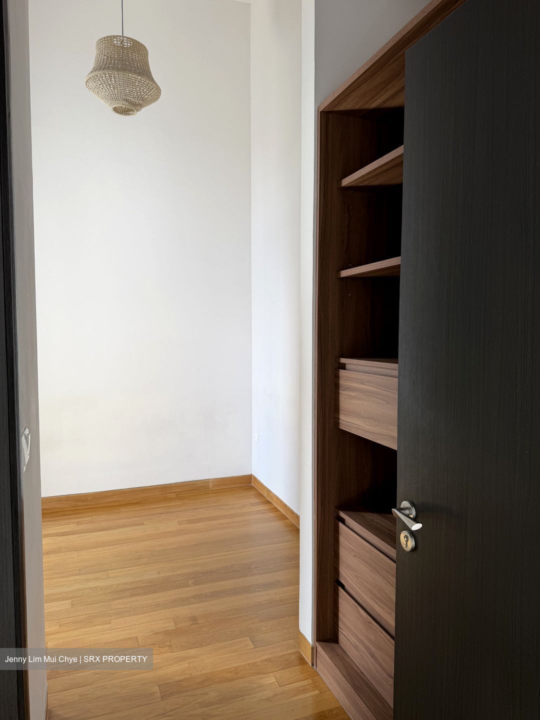 Neem Tree (D12), Apartment #553500001